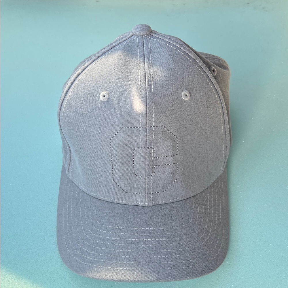 Gray Embroidered 'C' Baseball Cap - Unbranded